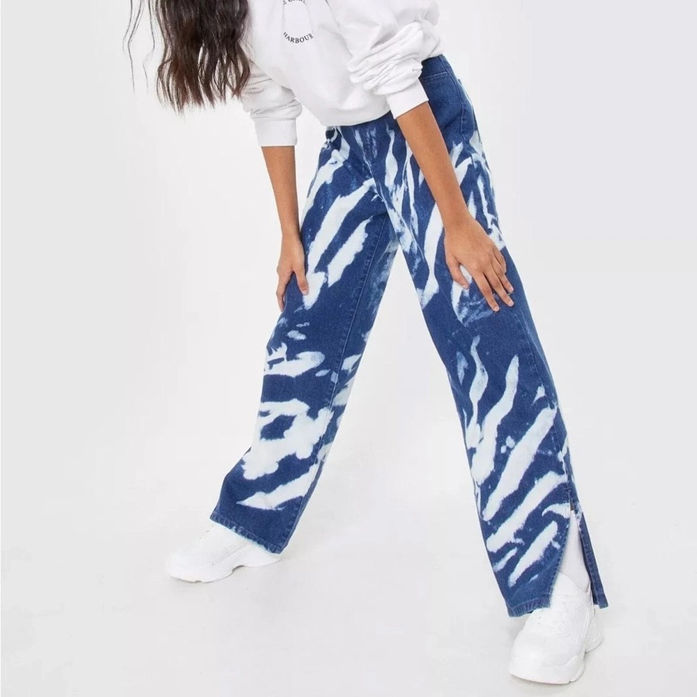 NEW Nasty Gal Bleached High Waisted Straight Leg Jeans SIZE 2